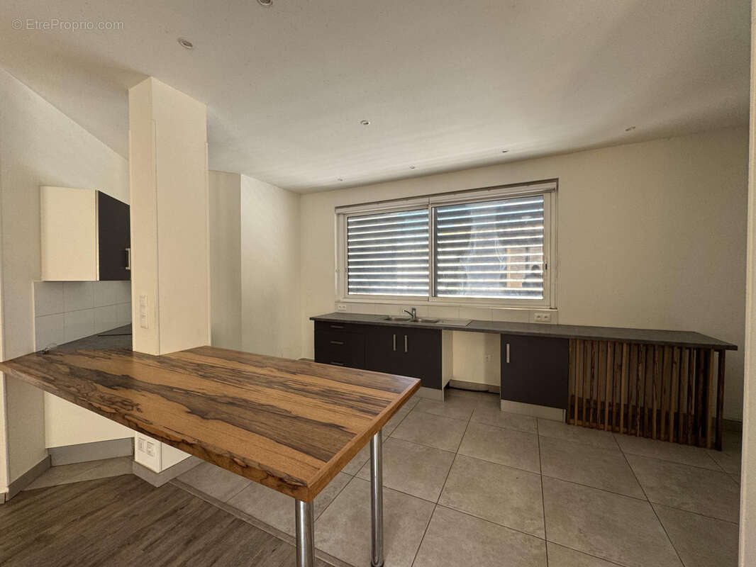 Appartement à COURSAN