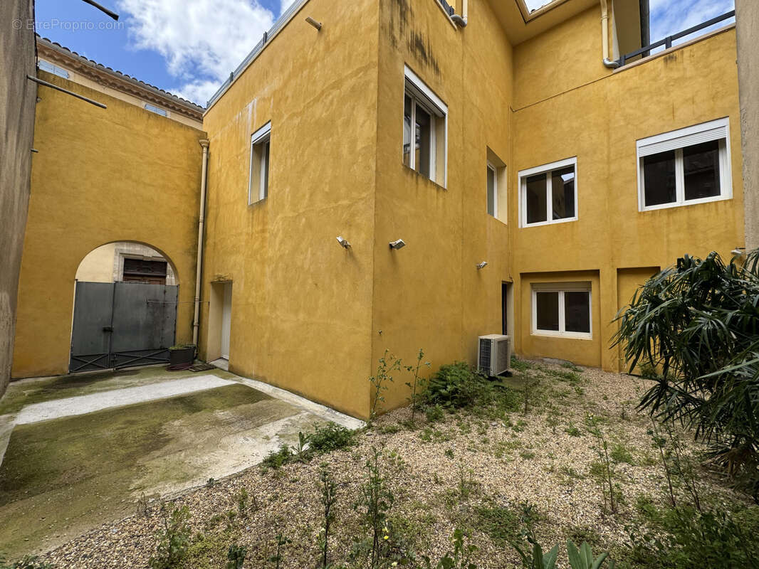 Appartement à COURSAN