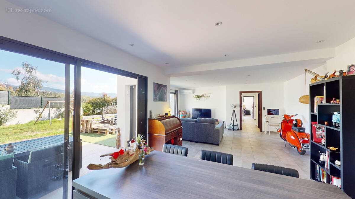 Appartement à PIETROSELLA