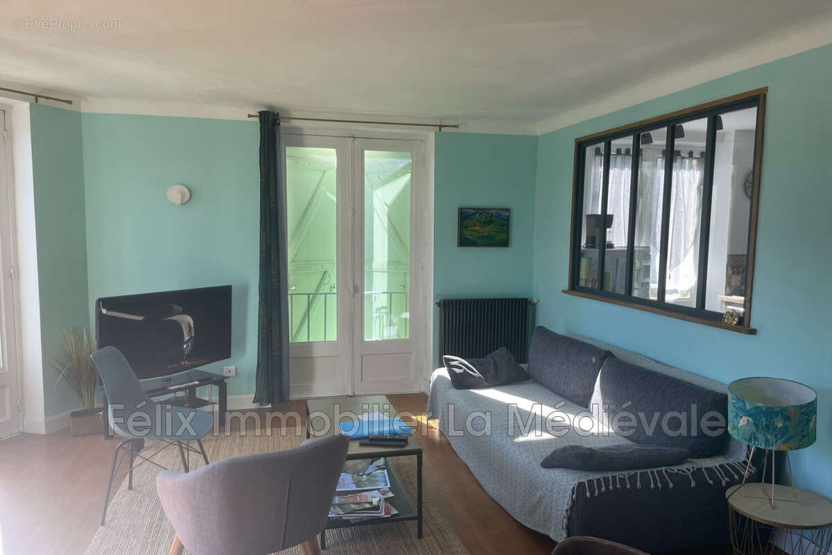 Appartement à SARLAT-LA-CANEDA