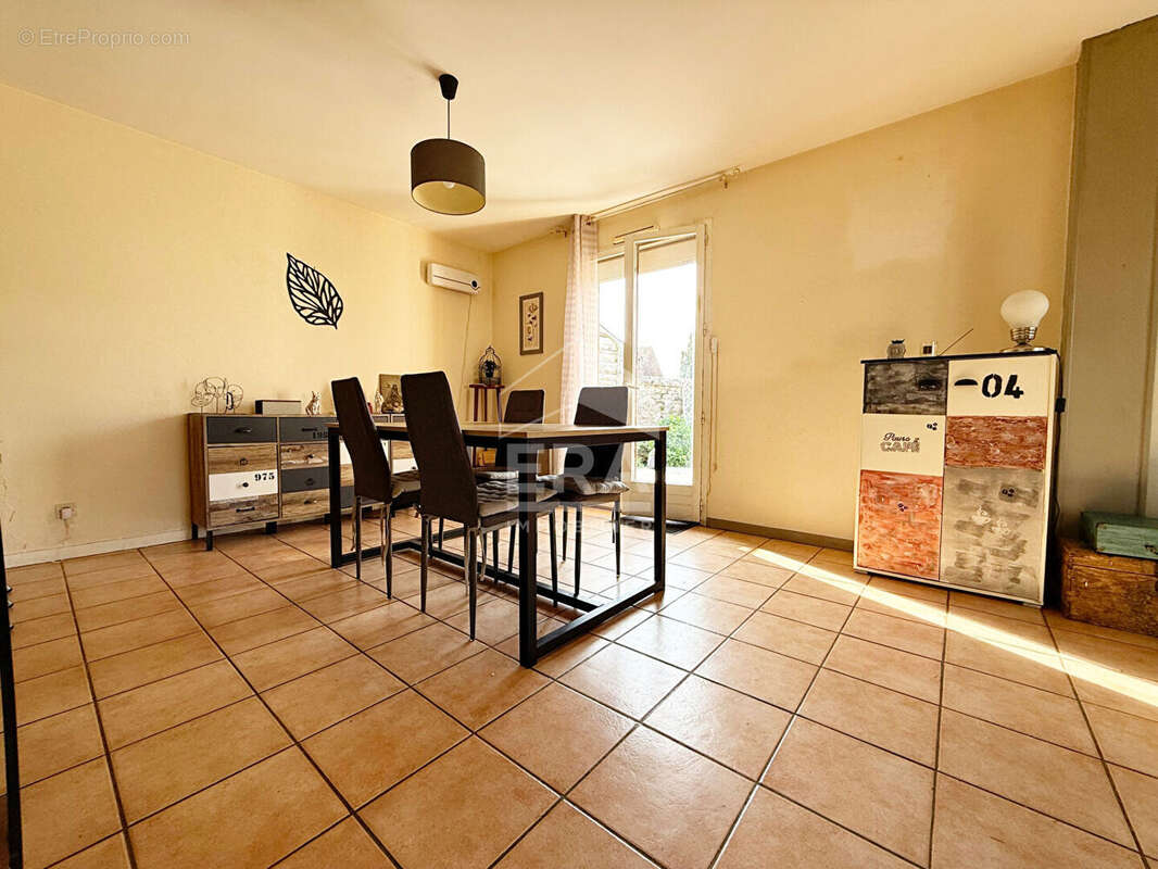 Maison à EVRY-GREGY-SUR-YERRE