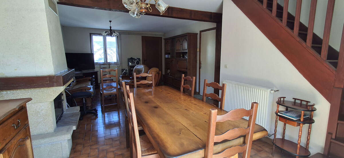 Maison à CREPY-EN-VALOIS