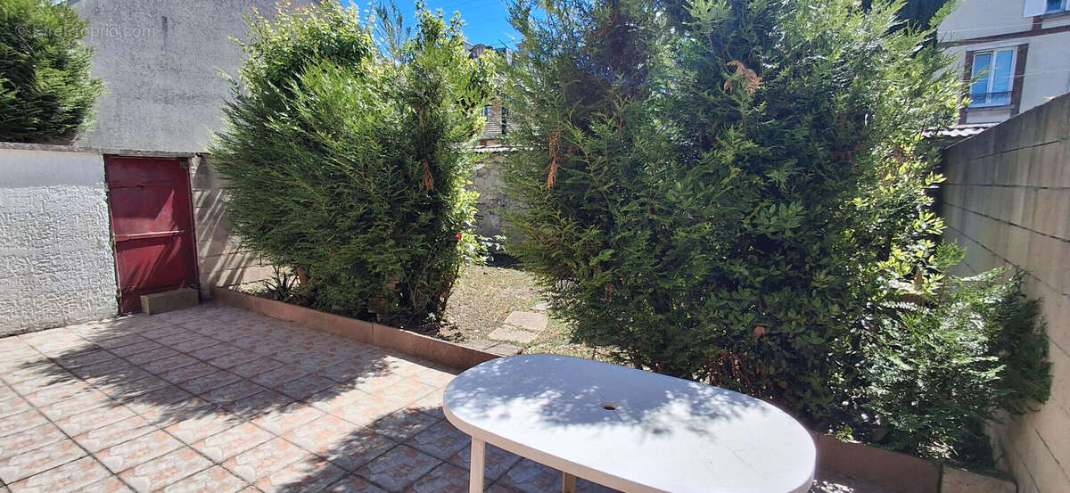 Maison à CREPY-EN-VALOIS