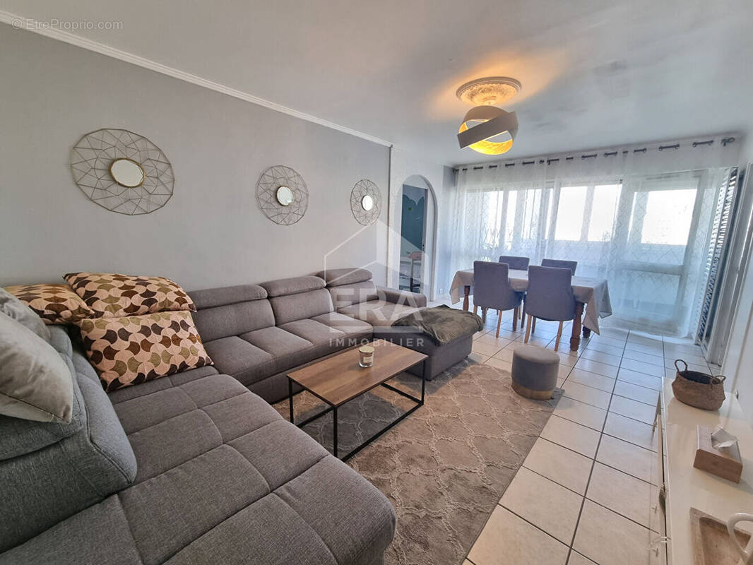 Appartement à NEUILLY-SUR-MARNE