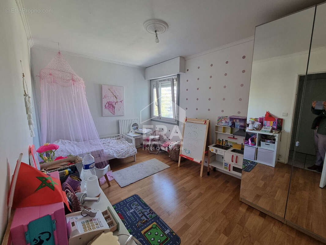 Appartement à NEUILLY-SUR-MARNE