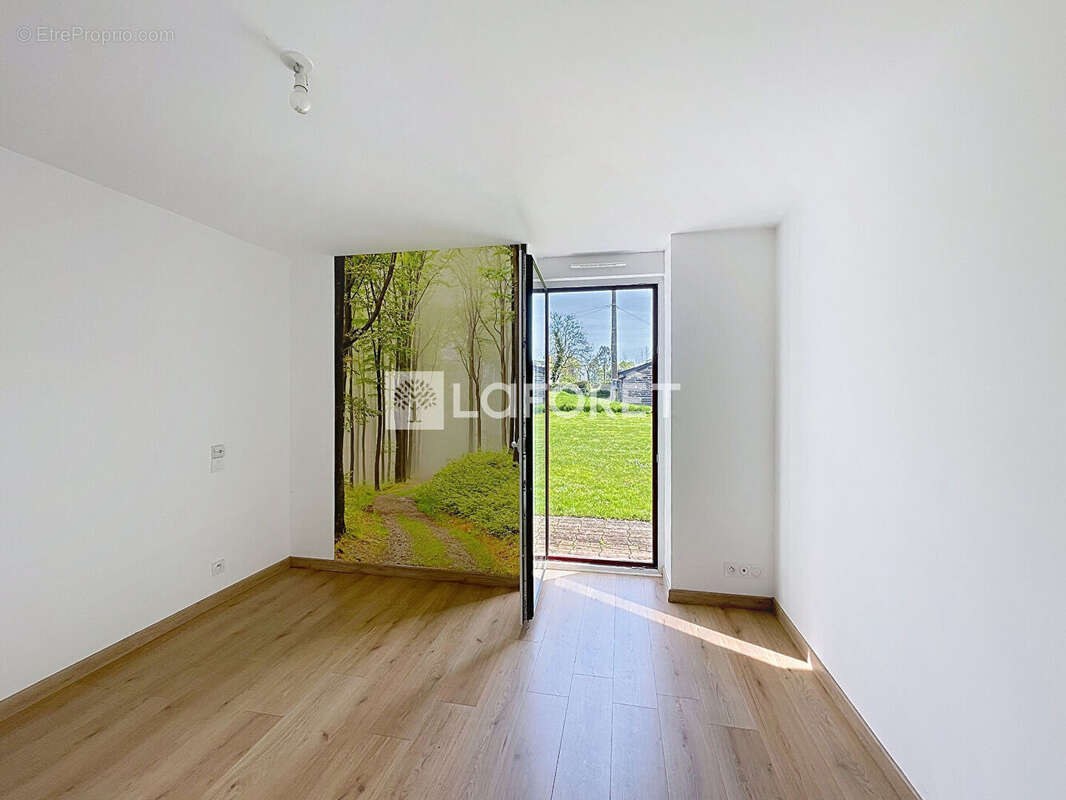 Maison à BRUC-SUR-AFF