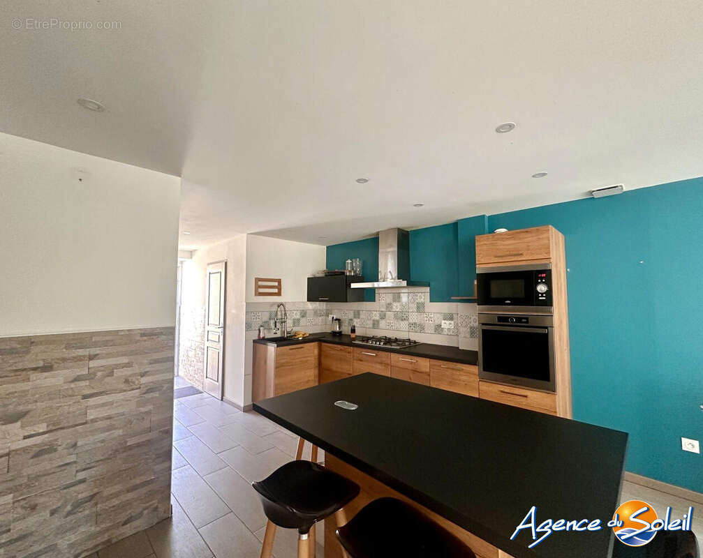 Maison à CANET-EN-ROUSSILLON