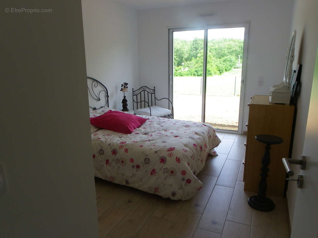 Maison à SAINT-PIERRE-DE-MAILLE