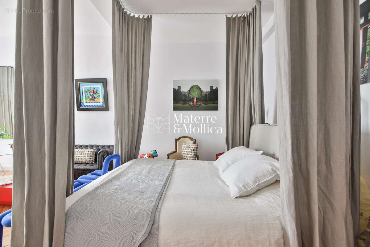 Appartement à PARIS-6E