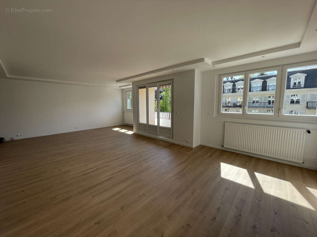 Appartement à PONTOISE