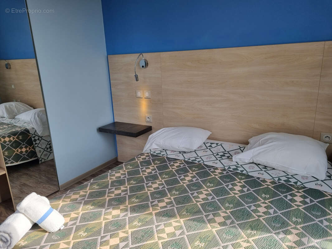 Commerce à MOUSTIERS-SAINTE-MARIE