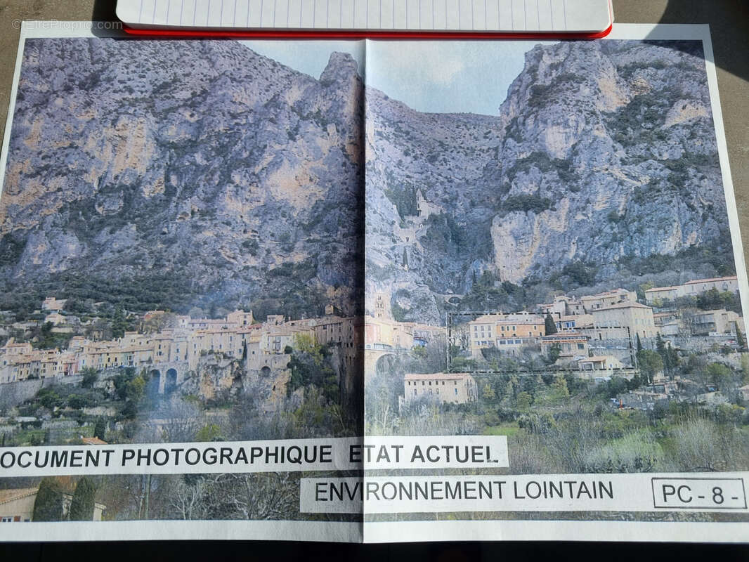 Commerce à MOUSTIERS-SAINTE-MARIE