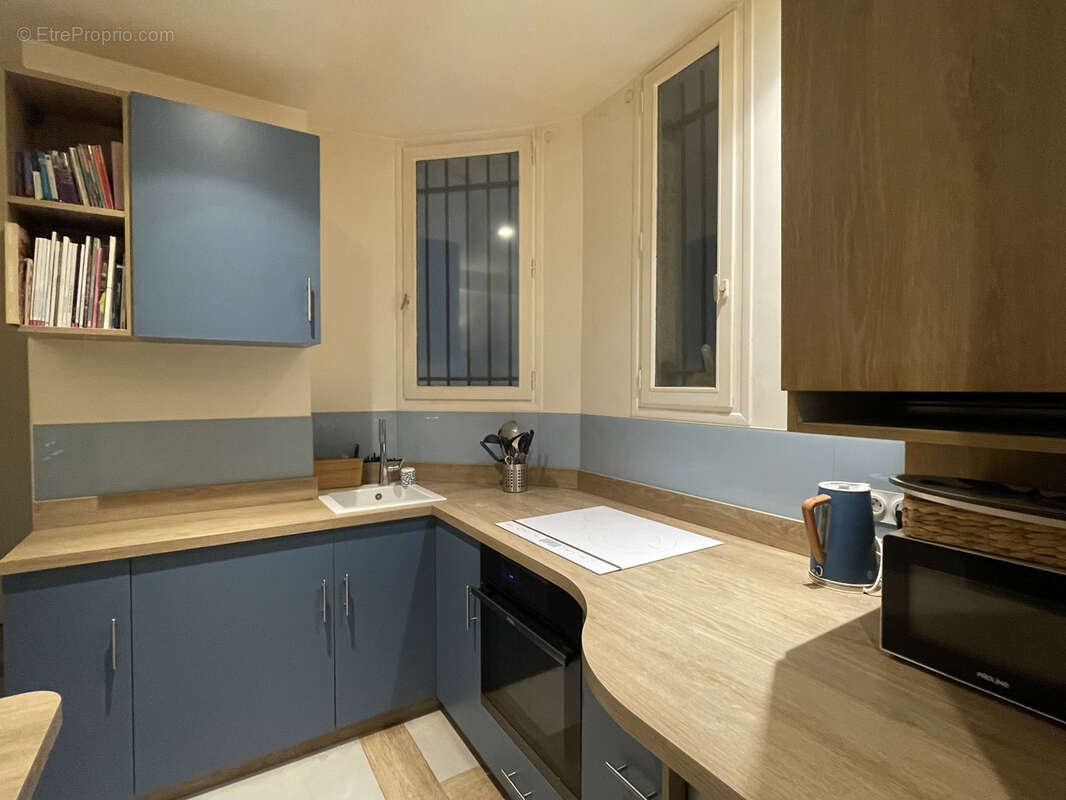 Appartement à PARIS-17E