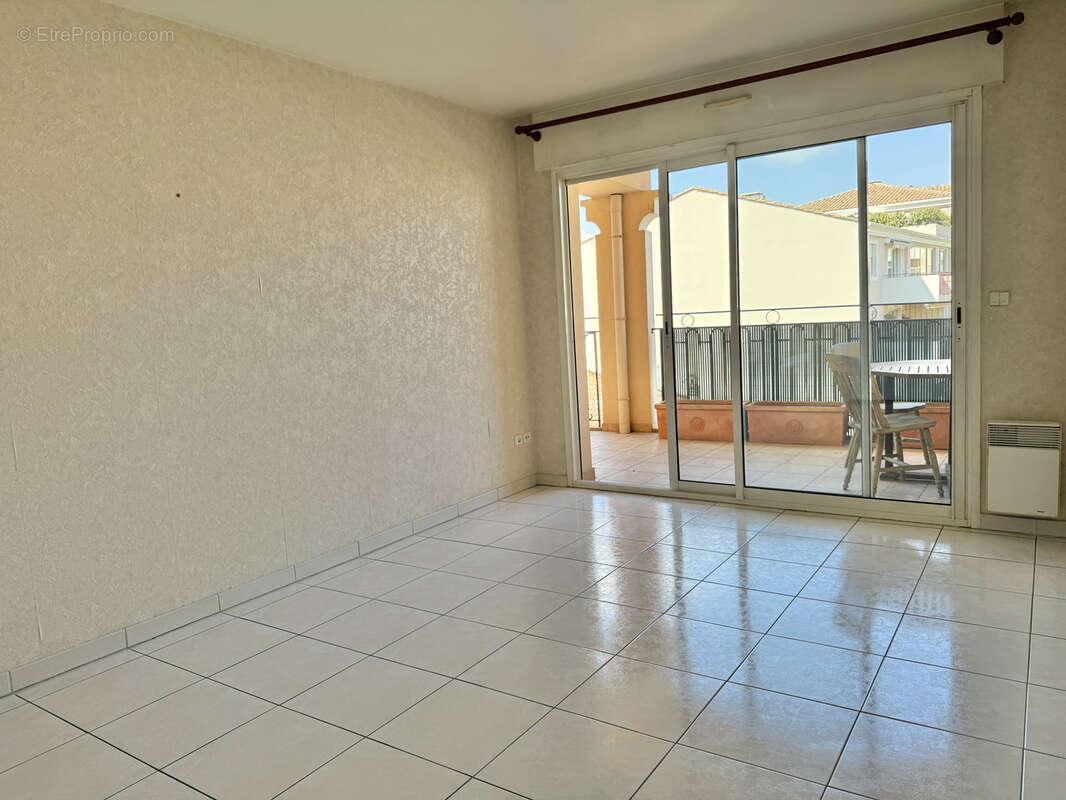 Appartement à HYERES