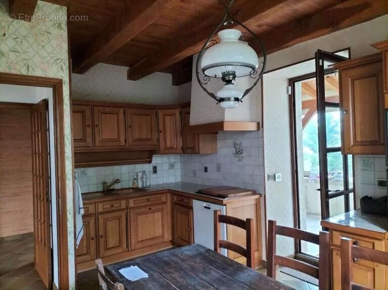 Maison à TRESPOUX-RASSIELS