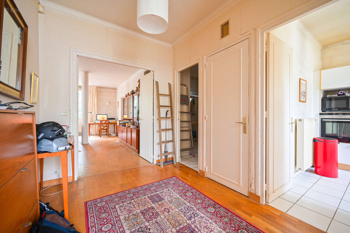 Maison à SAINT-MAUR-DES-FOSSES