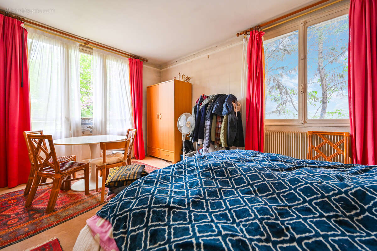 Maison à SAINT-MAUR-DES-FOSSES