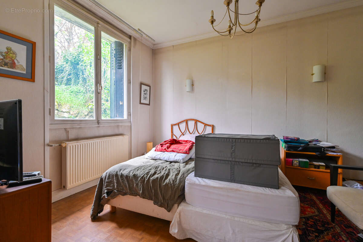 Maison à SAINT-MAUR-DES-FOSSES