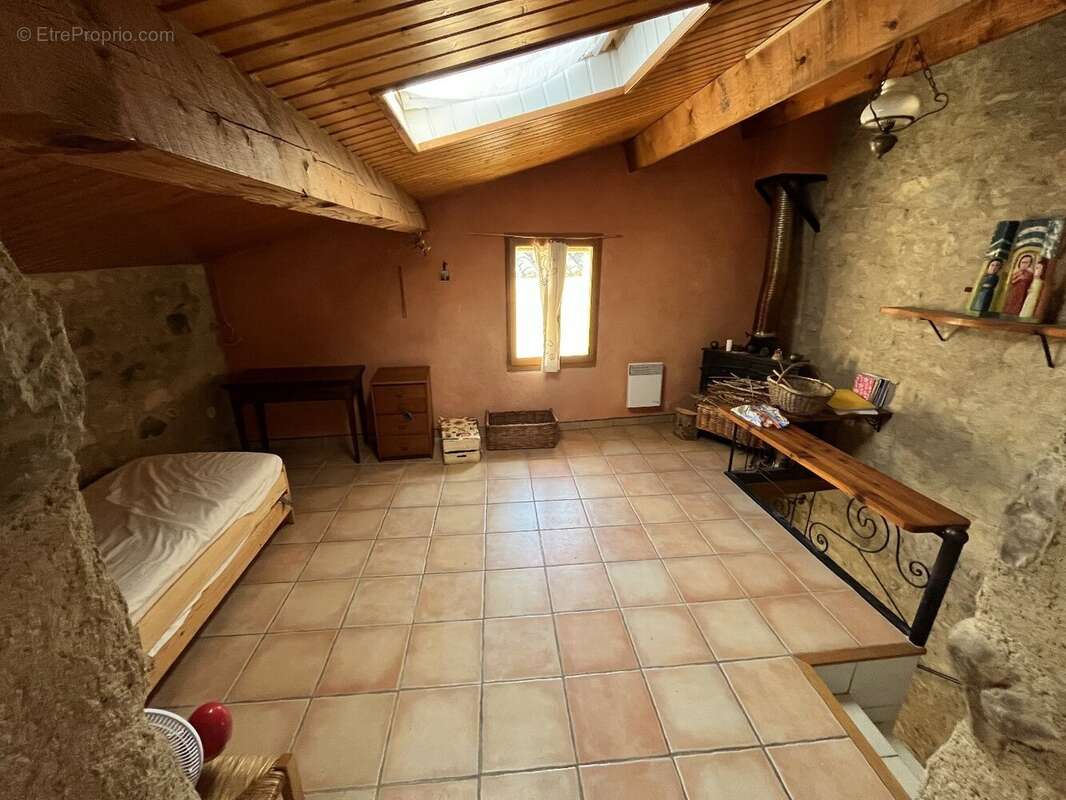 Maison à CESSENON-SUR-ORB