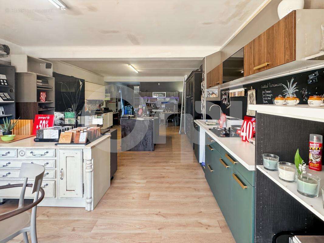 Commerce à LE PRADET