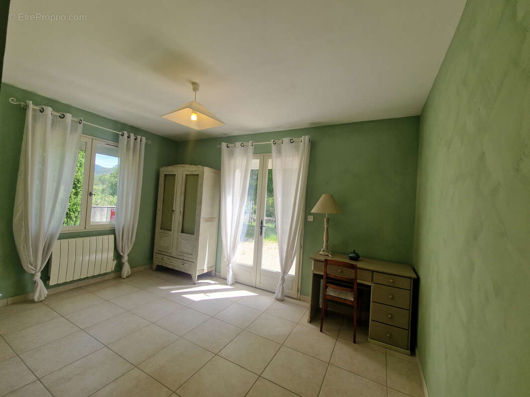 Maison à LA MOTTE-CHALANCON