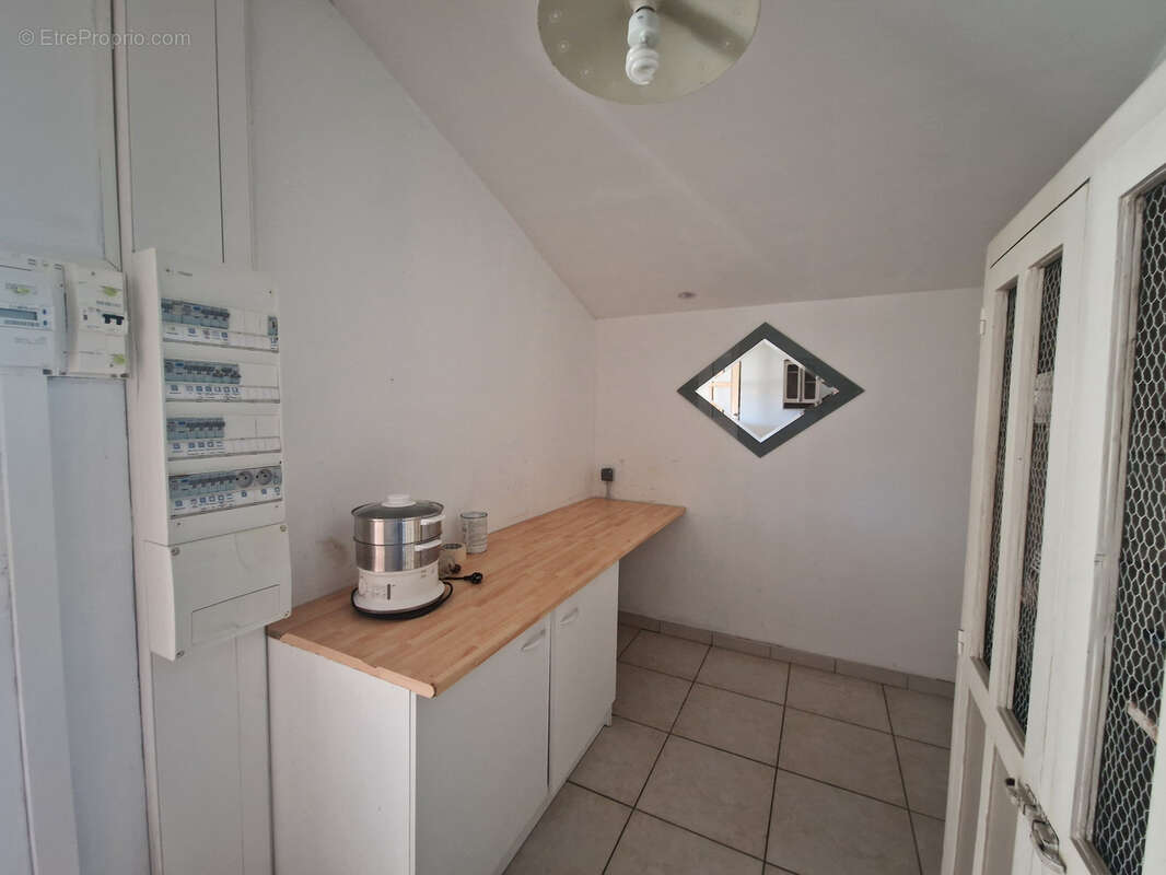 Maison à LA MOTTE-CHALANCON