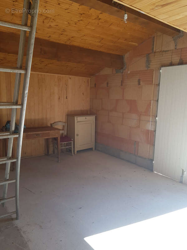 Maison à LA MOTTE-CHALANCON