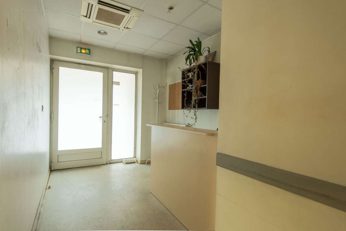 Autre à VALS-LES-BAINS