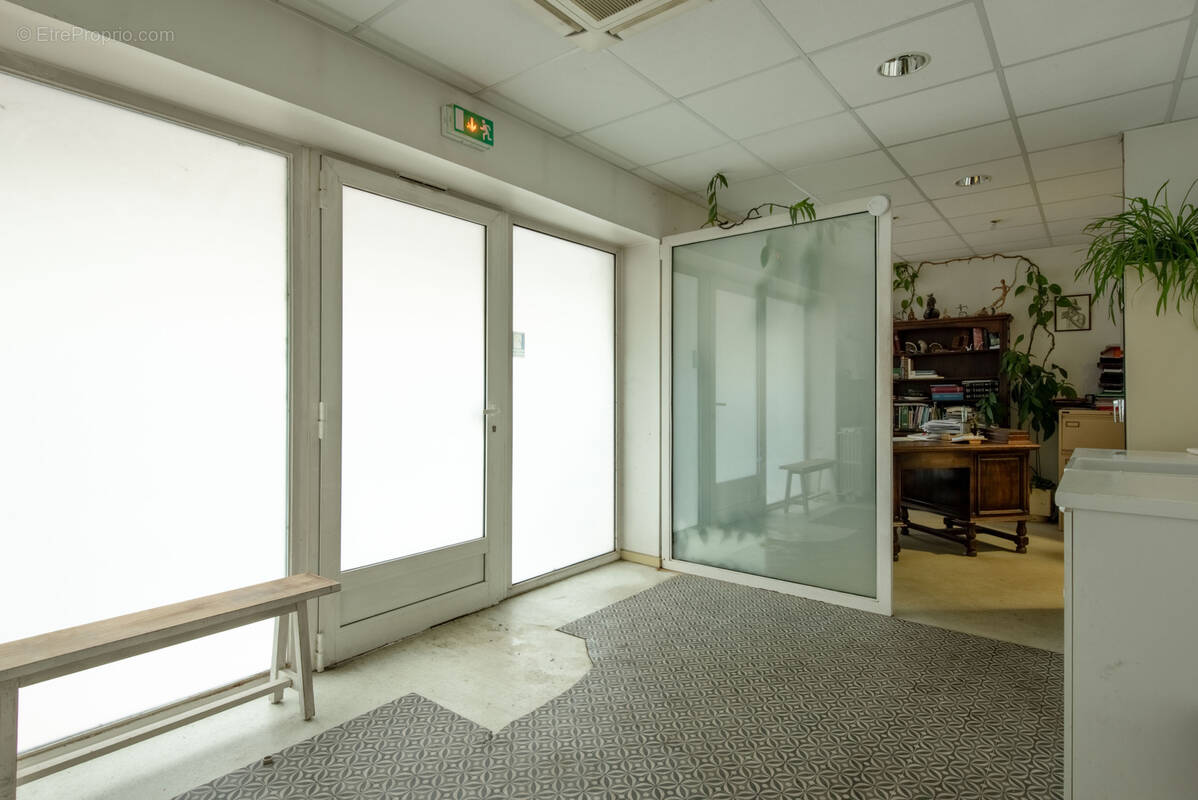 Autre à VALS-LES-BAINS