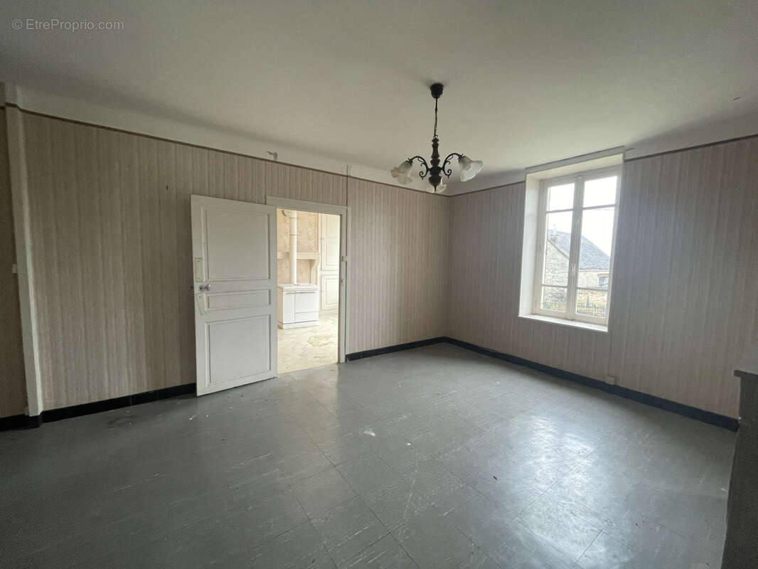 Appartement à MERCEUIL