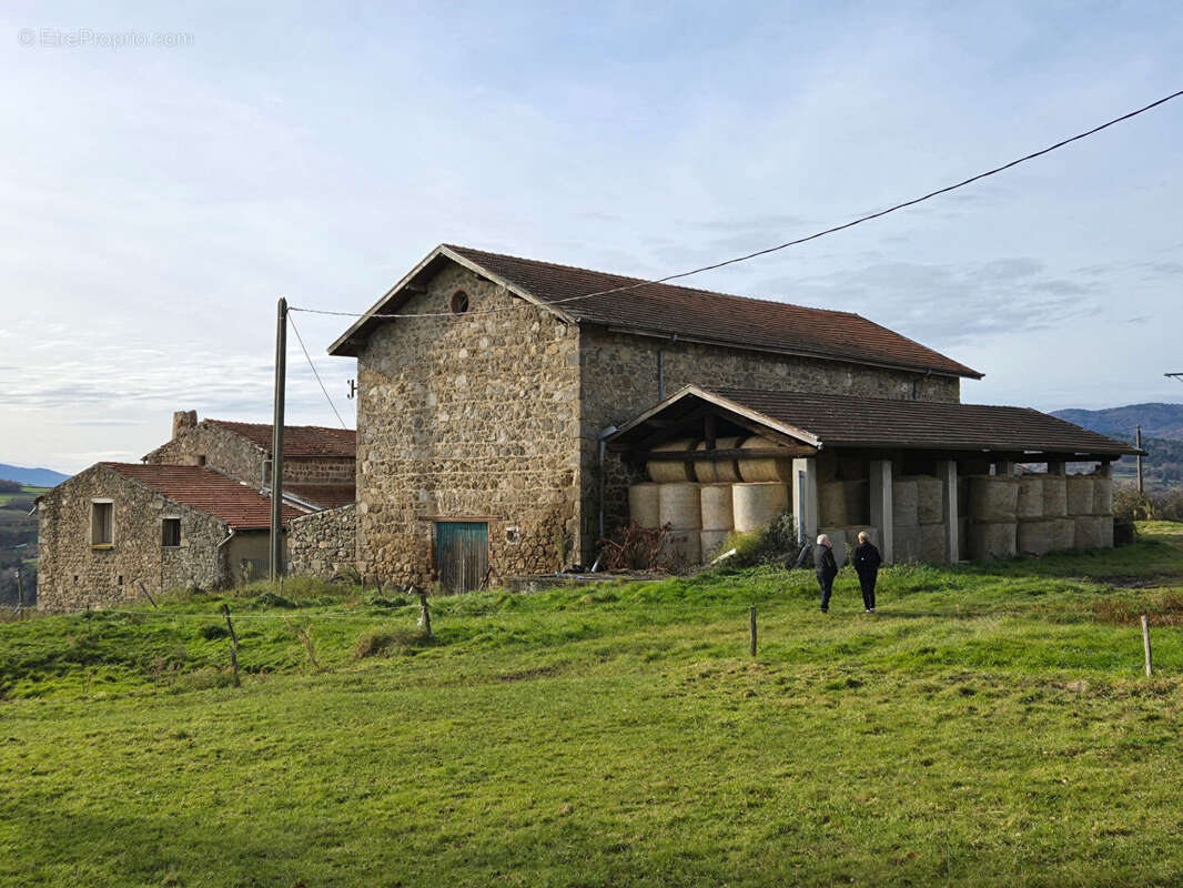 Maison à SAINT-VICTOR