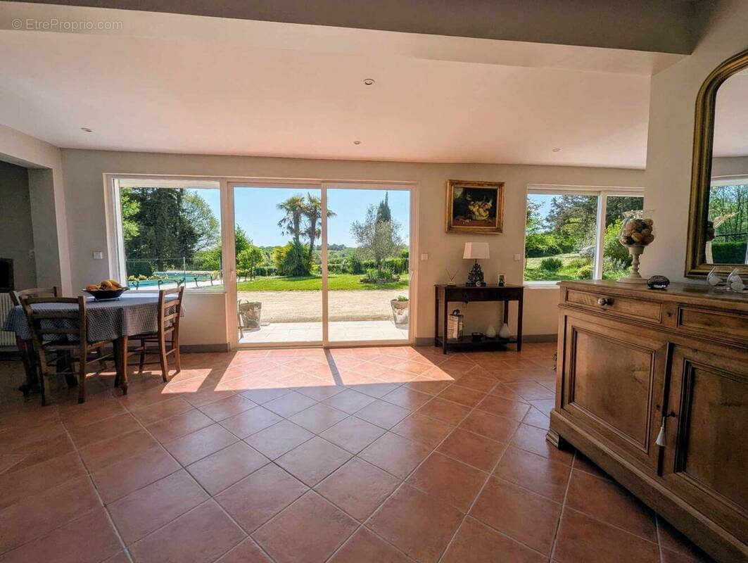 Vue salon/séjour - Maison à CREON