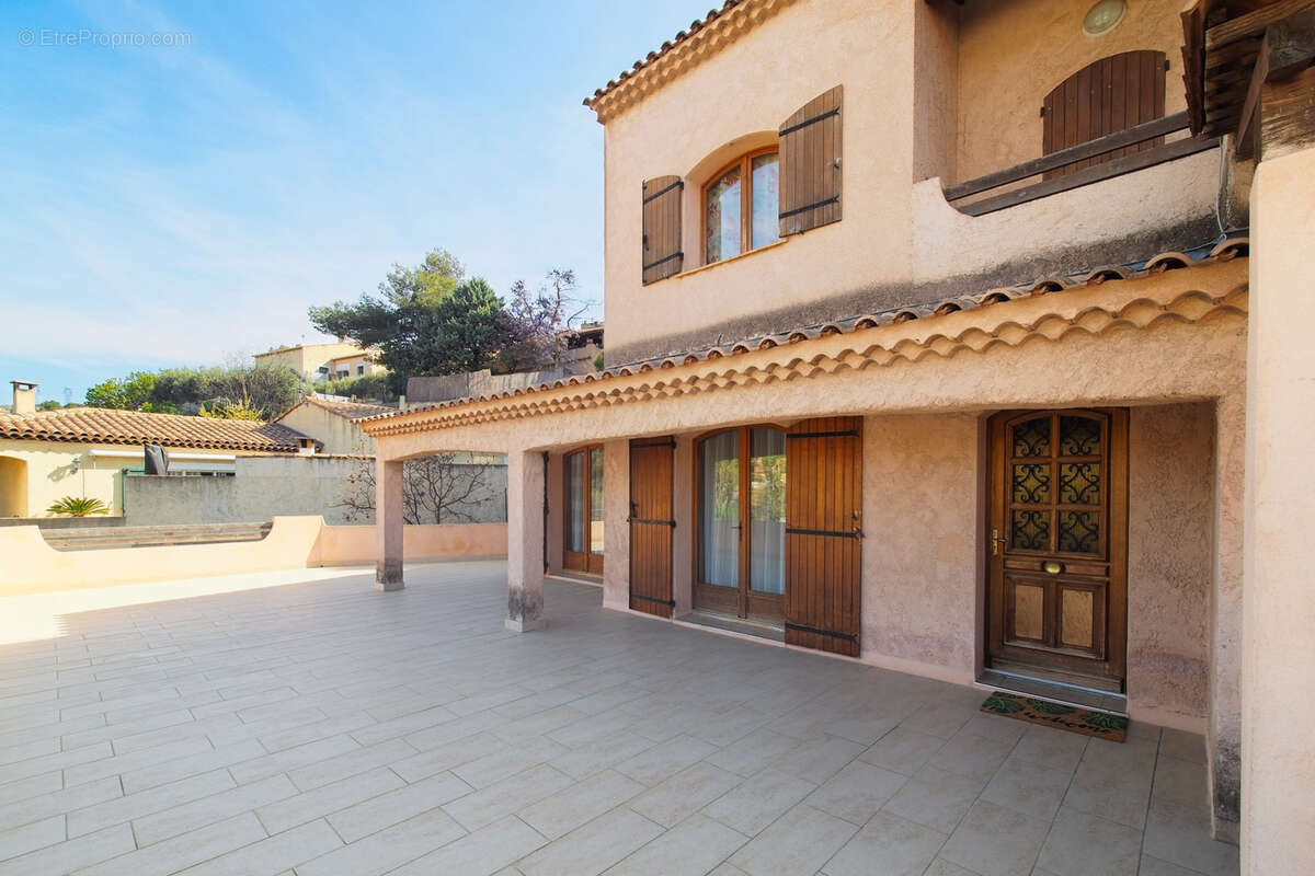 Maison à MARSEILLE-15E