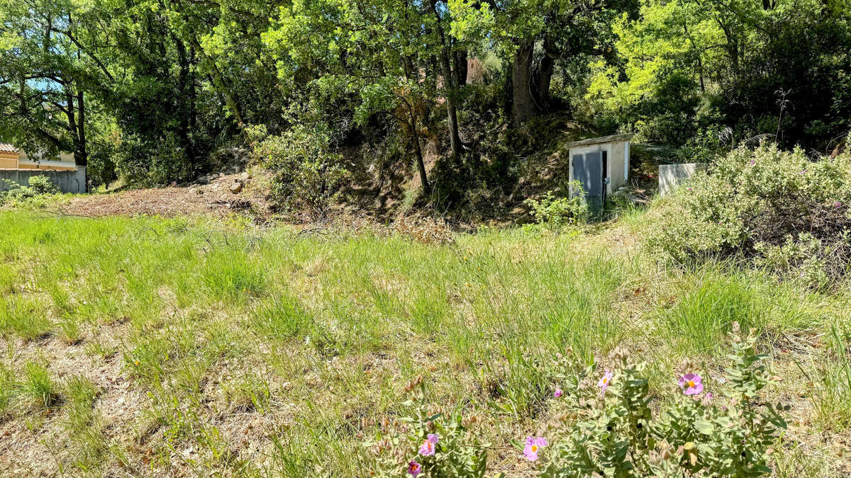 Terrain à PUYLOUBIER