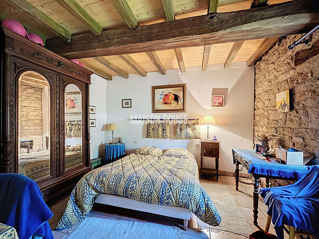 Maison à LOCQUELTAS