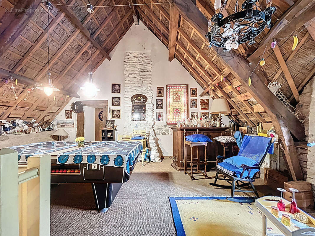 Maison à LOCQUELTAS