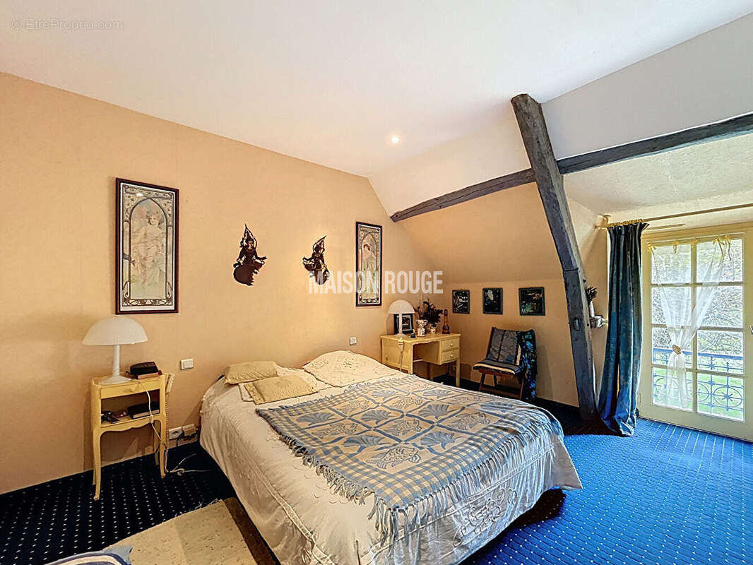 Maison à LOCQUELTAS