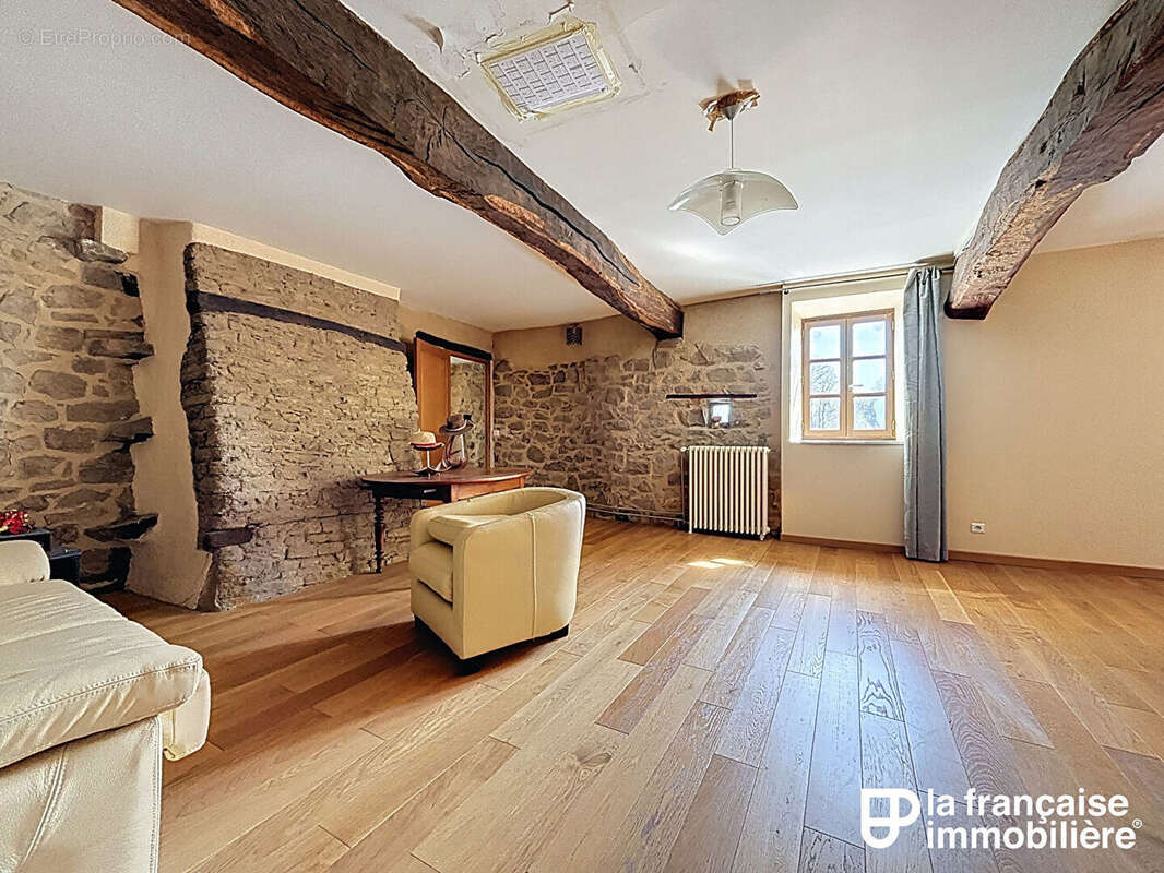 Maison à SAINT-PERN