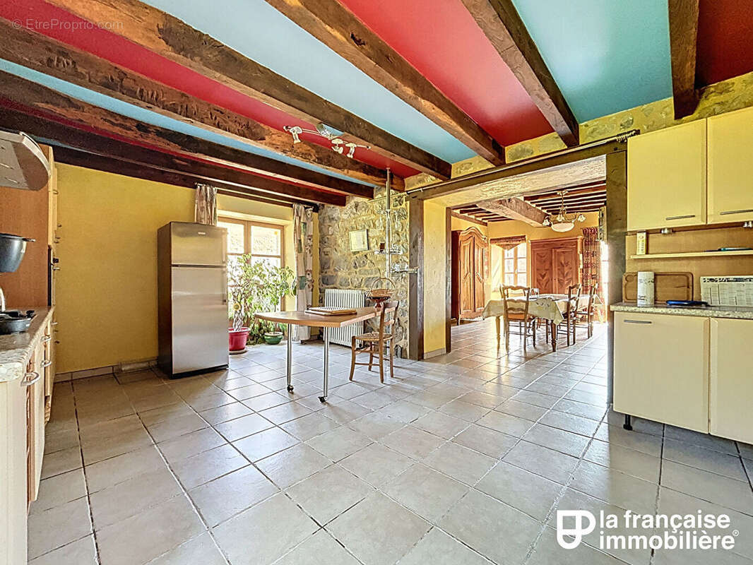 Maison à SAINT-PERN