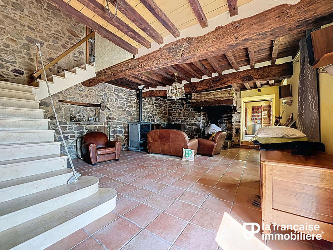 Maison à SAINT-PERN