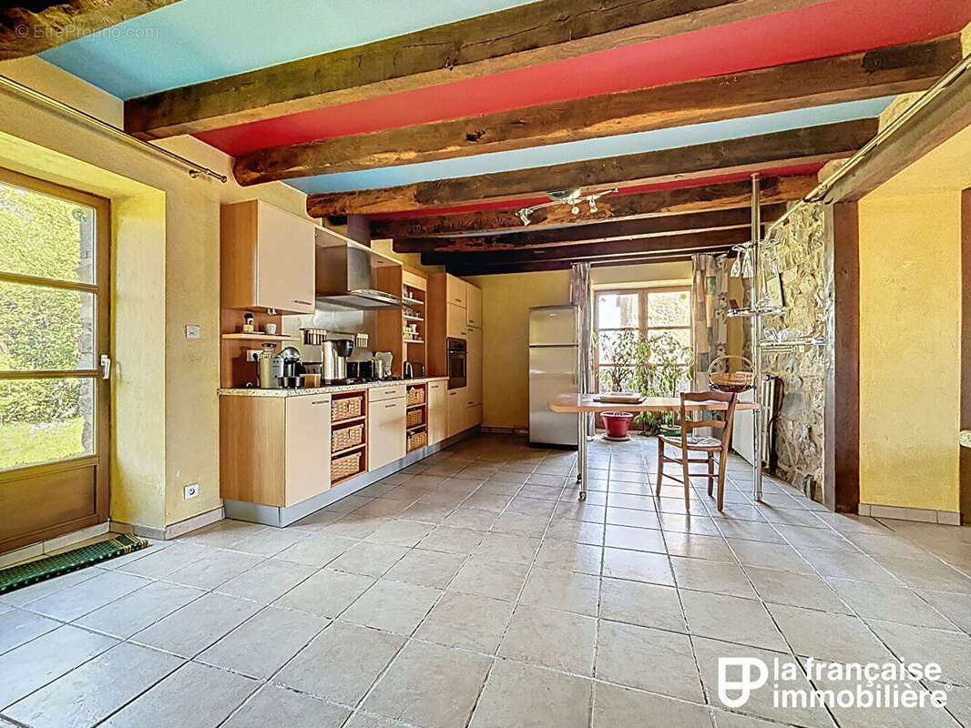 Maison à SAINT-PERN