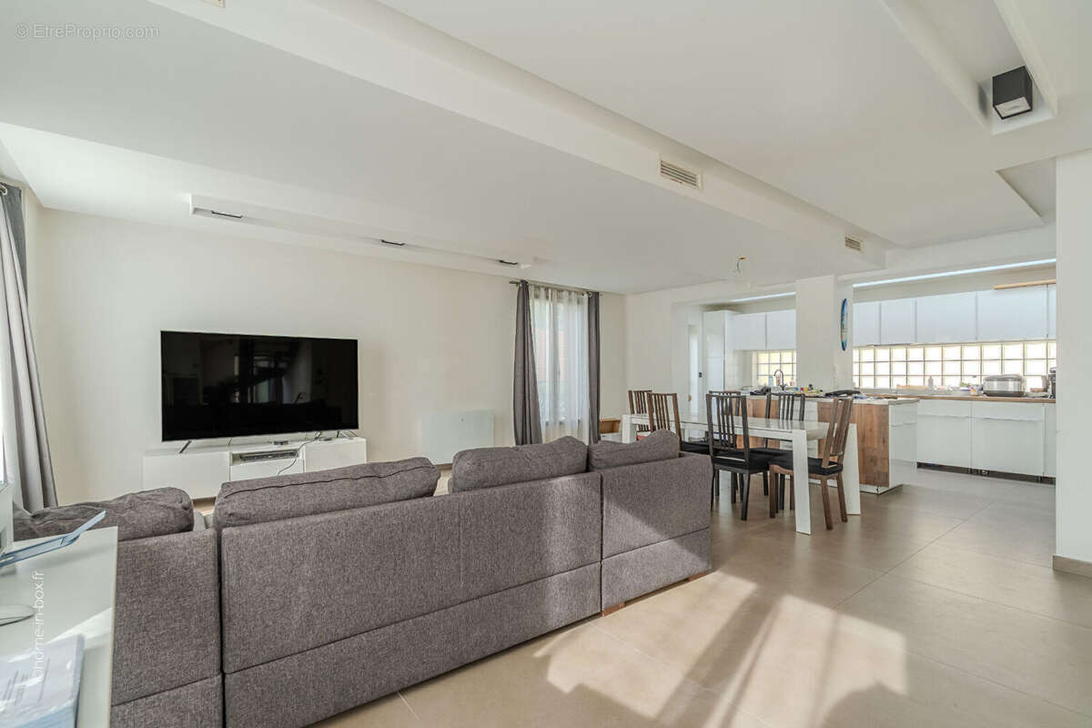 Maison à VILLIERS-SUR-MARNE