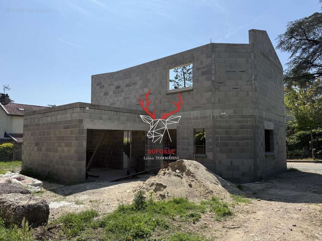 Photo 3 - Maison à CHARBONNIERES-LES-BAINS