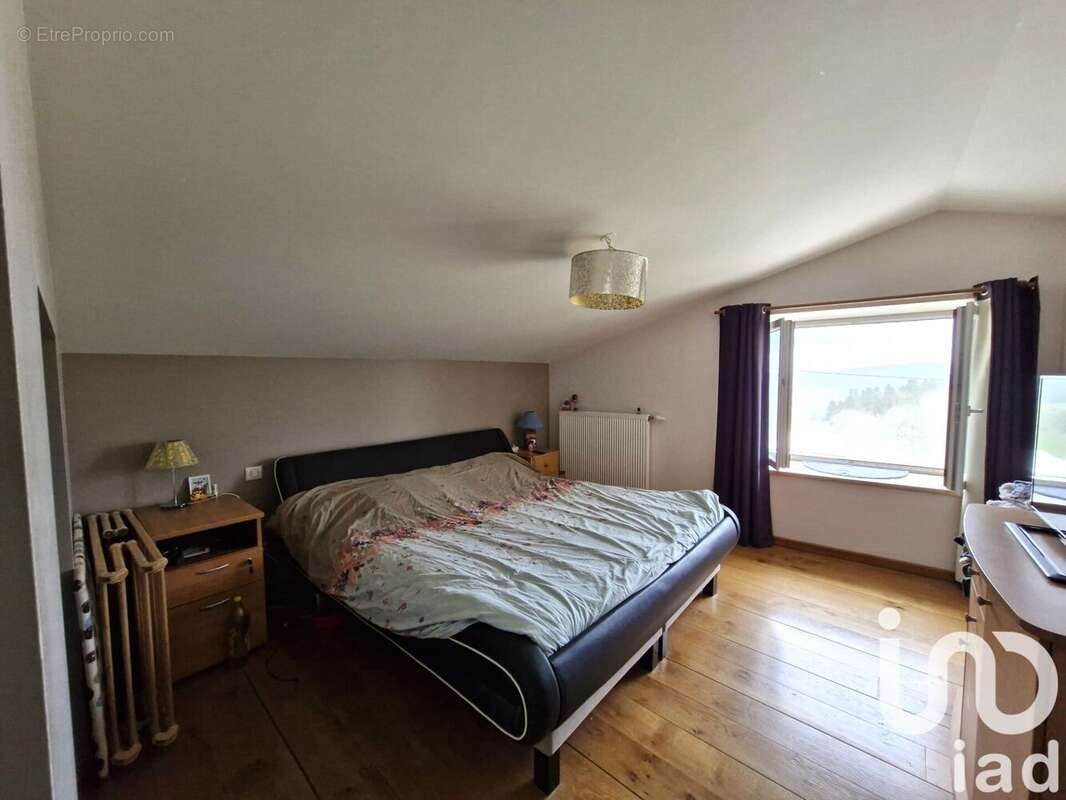 Photo 6 - Maison à VIOLAY