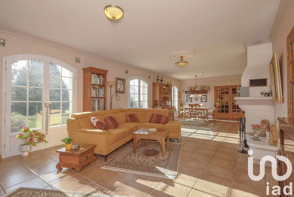 Photo 2 - Maison à DIRINON