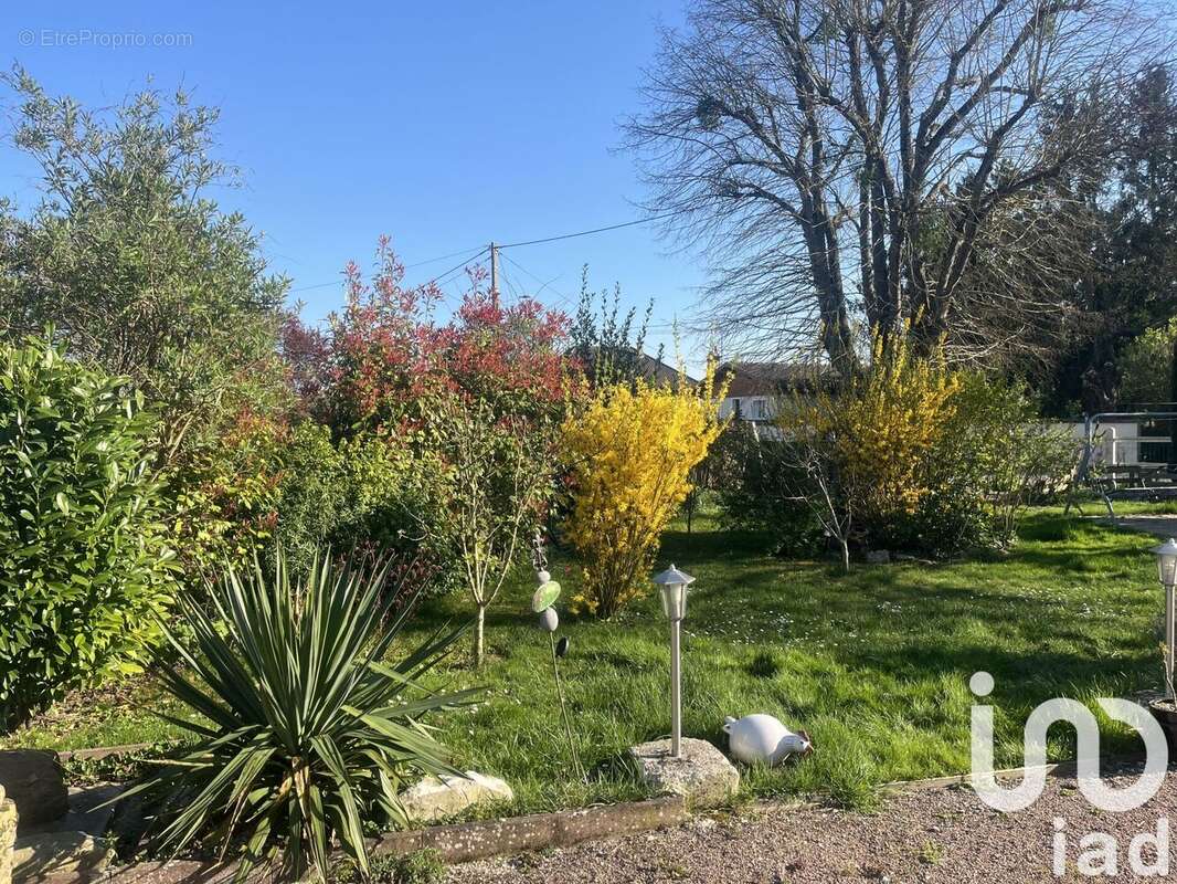 Photo 2 - Maison à SAINT-MESMIN