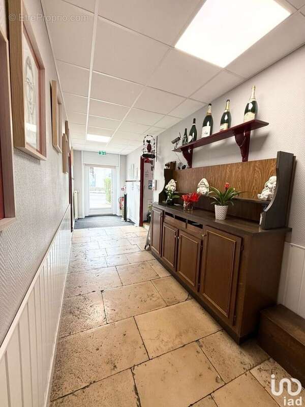 Photo 7 - Commerce à VAL-DE-MEUSE