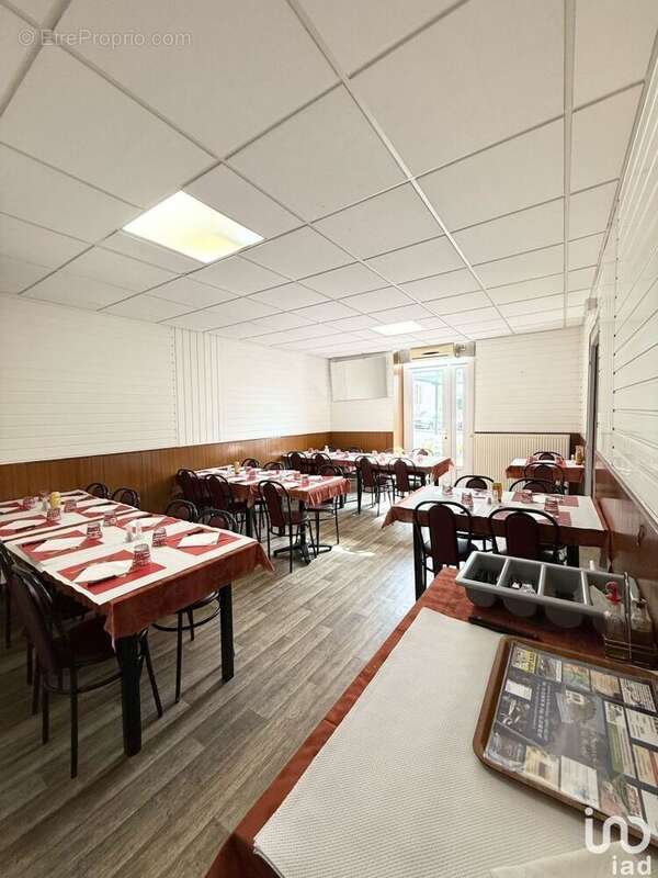 Photo 8 - Commerce à VAL-DE-MEUSE