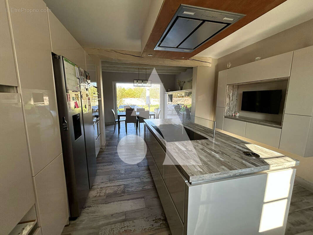 Maison à MARLES-EN-BRIE