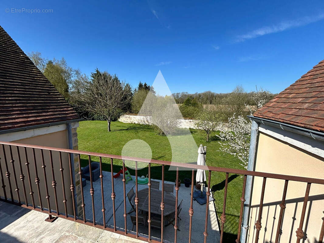 Maison à MARLES-EN-BRIE